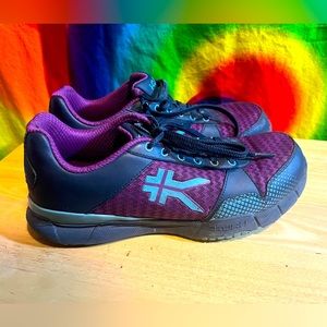 Kuru Quantum Women’s Shoes Sz. 10.5 Wide *Electric Grape*